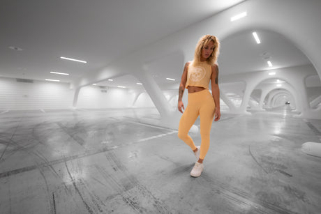 sportswear - activewear - northern spirit - functional training & fitness clothing brand - crossfit - athlete - competition - weightlifting - training outfit - shooting - leggings - fitness girl - crop top