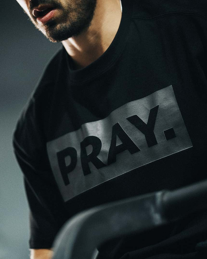Unisex Mayhem Oversized T-shirt - Pray